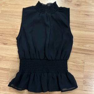 Japna black top